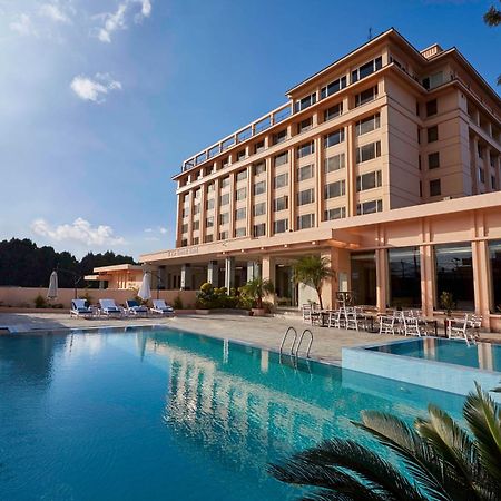 The Everest Hotel Катманду Екстер'єр фото