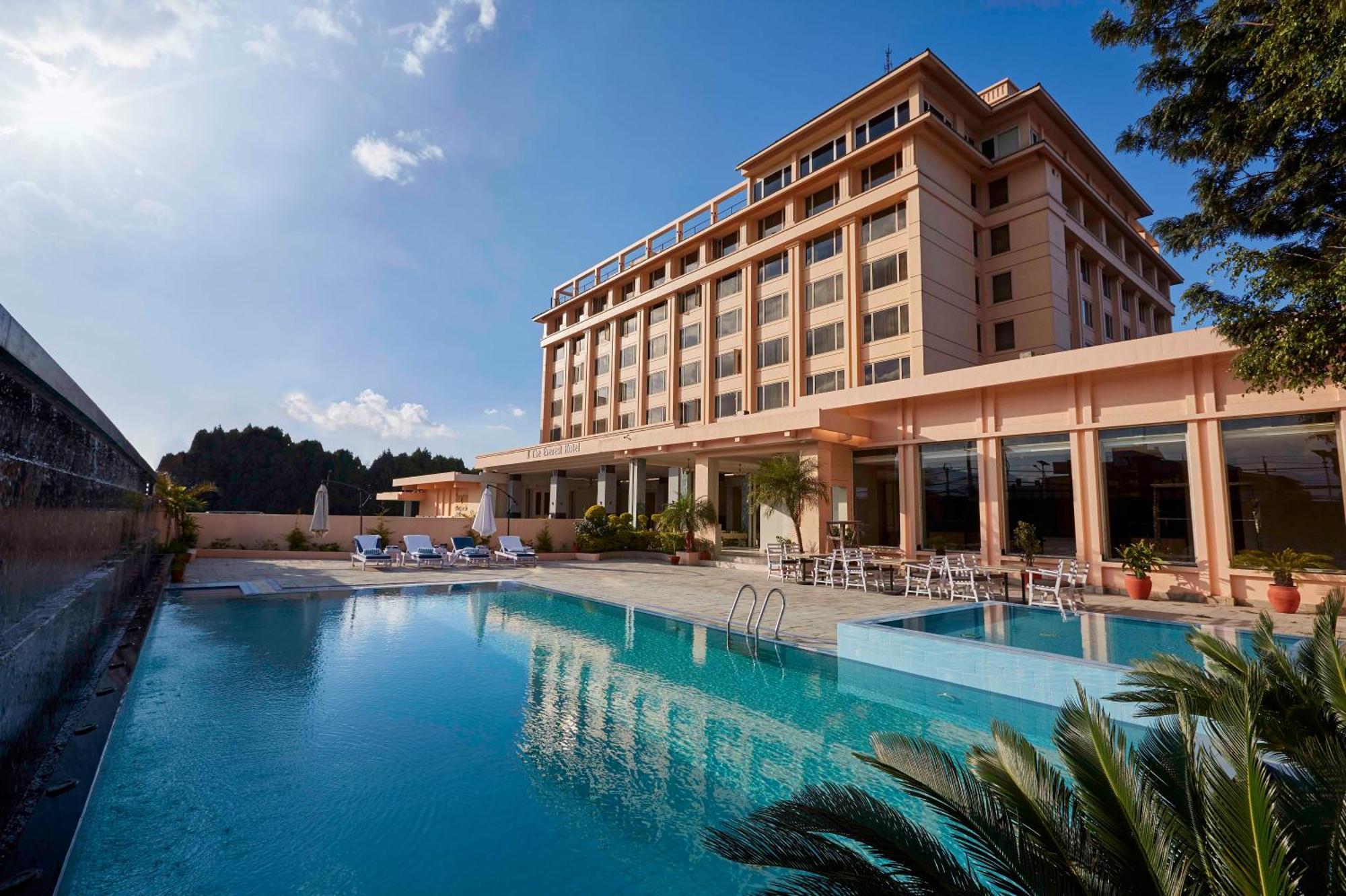 The Everest Hotel Катманду Екстер'єр фото