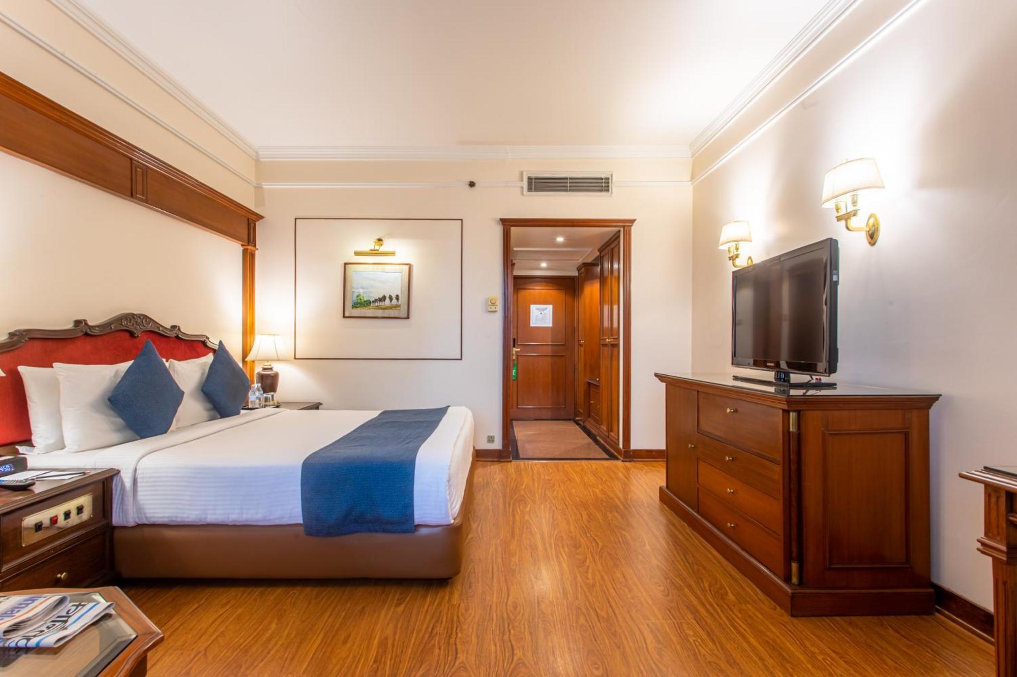 The Everest Hotel Катманду Екстер'єр фото